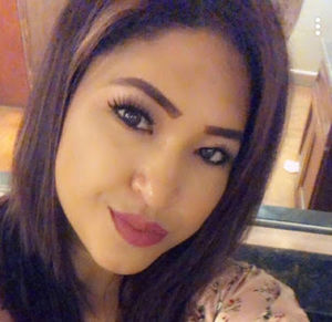 Meet your Posher, Lorena